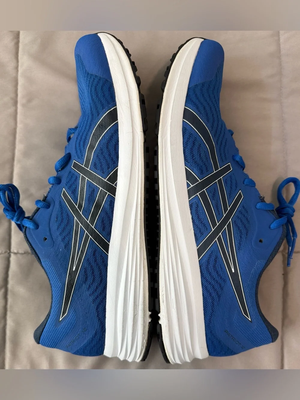 ASICS Men’s size 12 Athletic Running Shoes - Royal Blue